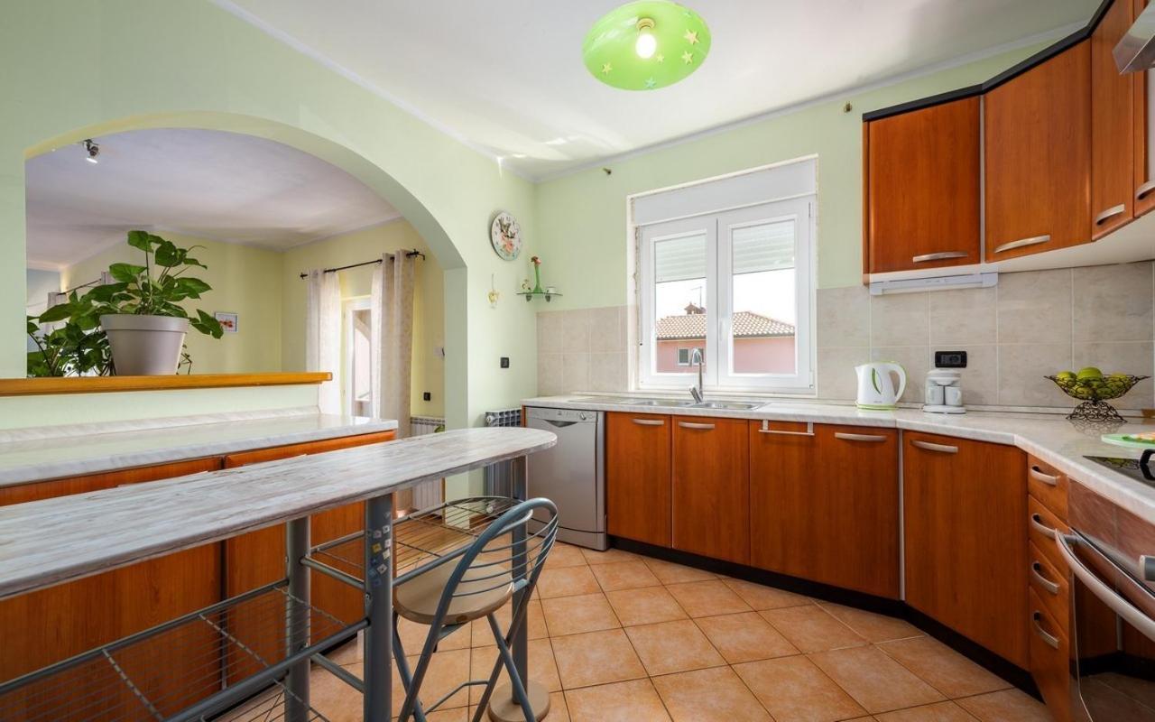 Iva House With Apartment Umag Exterior foto
